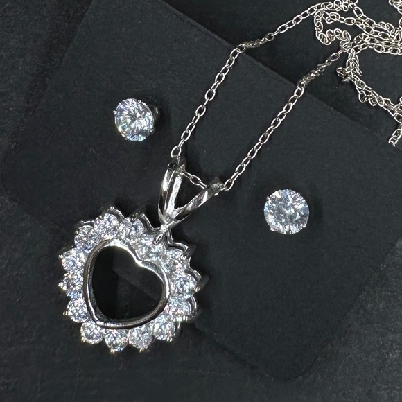 Sterling Silver Heart Pendant CZ Diamond Necklace Stud Earring Bundle 925 Italy - Picture 3 of 7
